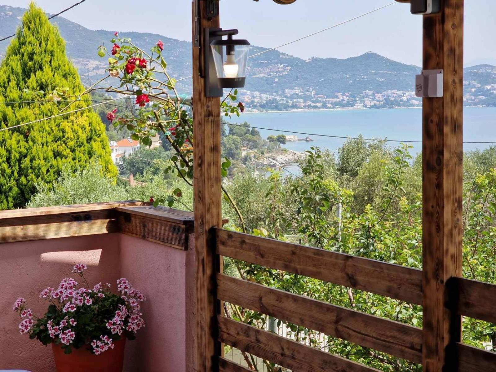 Stella'S Garden Villa Palaiontsiflikion Exterior photo